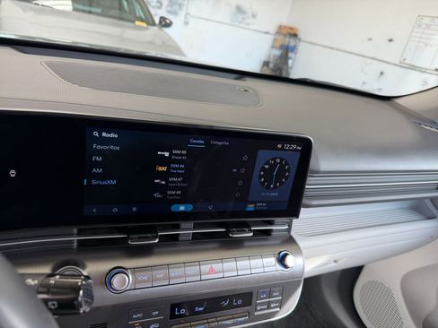 Used 2025 Hyundai Kona SEL image 21