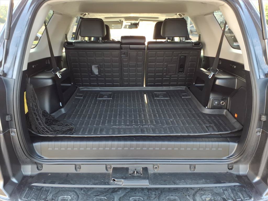 Used 2022 Toyota 4Runner Limited w/ Convenience Package (TMS) AWD/4WD image 10