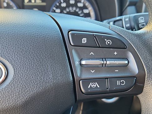 Used 2022 Hyundai Kona SEL w/ Cargo Package FWD image 20