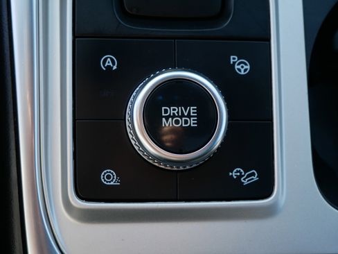 Used 2021 Ford Explorer Platinum w/ Equipment Group 601A image 21