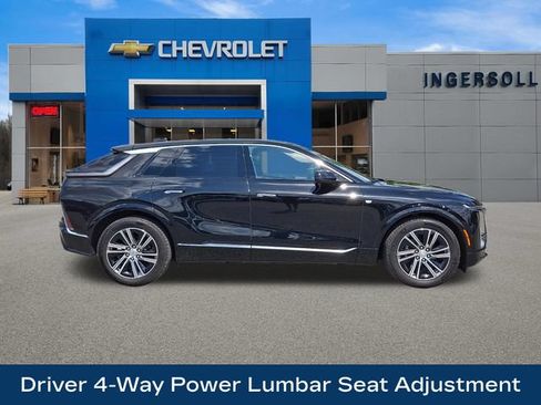Used 2024 Cadillac Lyriq Luxury w/ LPO, Floor Liner Package AWD/4WD image 27
