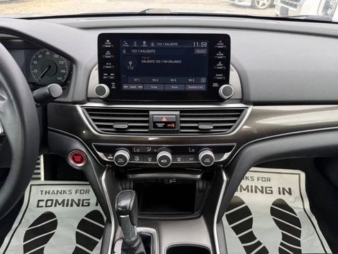 Used 2019 Honda Accord Sport image 17