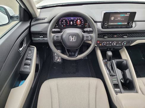 Certified 2024 Honda Accord EX image 11