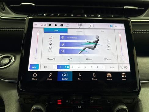 Used 2022 Jeep Grand Cherokee Overland w/ Luxury Tech Group IV image 31