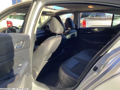 Used 2020 Nissan Altima 2.5 SR w/ Premium Package image 13