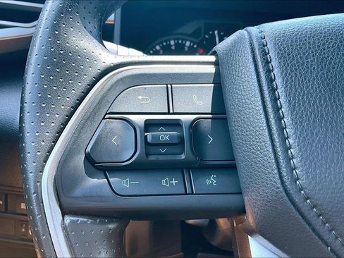 Certified 2026 Toyota Tundra SR5 w/ SR5 Convenience Package AWD/4WD image 15