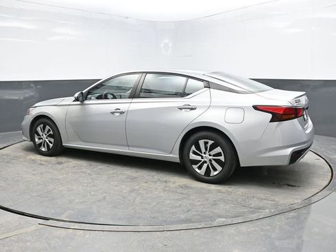 Used 2021 Nissan Altima 2.5 S image 4