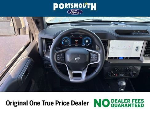 New 2025 Ford Bronco Outer Banks image 7