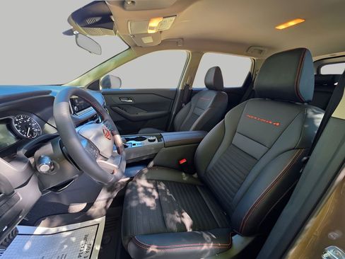 New 2026 Nissan Rogue SV image 21