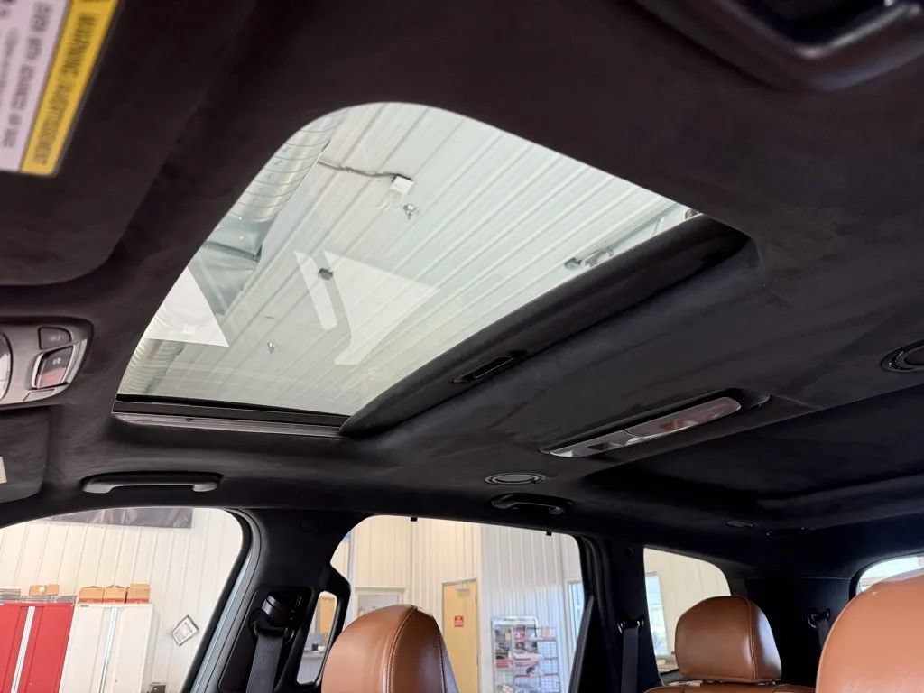 Used 2024 Kia Telluride SX Prestige X-Pro AWD/4WD image 36