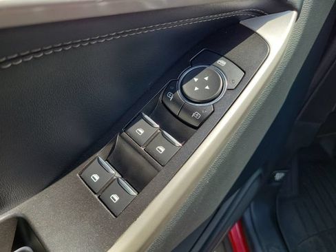 Used 2022 Ford Explorer XLT w/ Equipment Group 202A RWD image 23