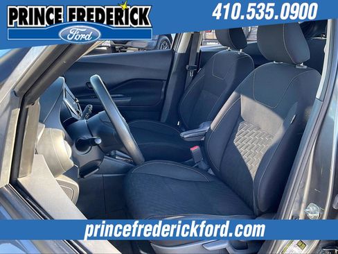 Used 2022 Nissan Kicks S image 23