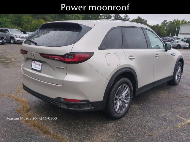 Used 2024 MAZDA CX-90 Plug-In Hybrid w/ Preferred AWD/4WD image 4