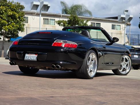 Used 2004 Porsche 911 Carrera image 12