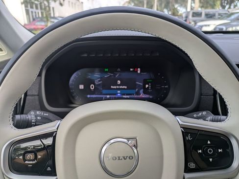 New 2026 Volvo XC90 T8 Ultra w/ Protection Package Premier AWD/4WD image 38