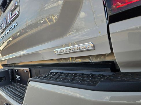 New 2026 GMC Canyon Elevation AWD/4WD image 31