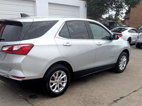 Used 2020 Chevrolet Equinox LT w/ LPO, Floor Liner Package image 5