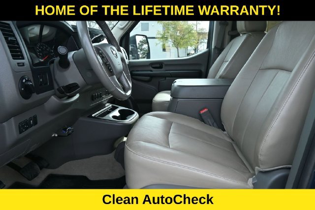 Used 2021 Nissan NV 3500 SL RWD image 4