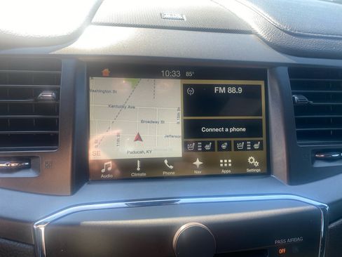 Used 2016 Lincoln MKS AWD w/ Equipment Group 201A image 20