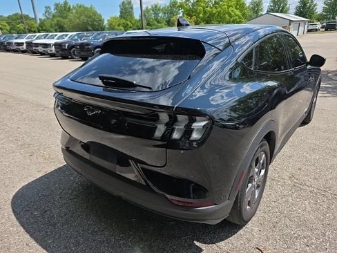 Used 2023 Ford Mustang Mach-E Select w/ Comfort Package Lite AWD/4WD image 5