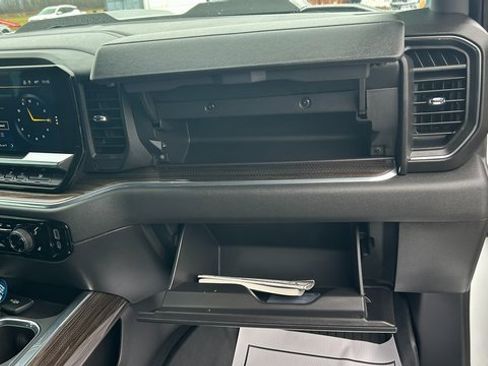 Certified 2024 Chevrolet Silverado 1500 LT Trail Boss w/ Convenience Package II image 46