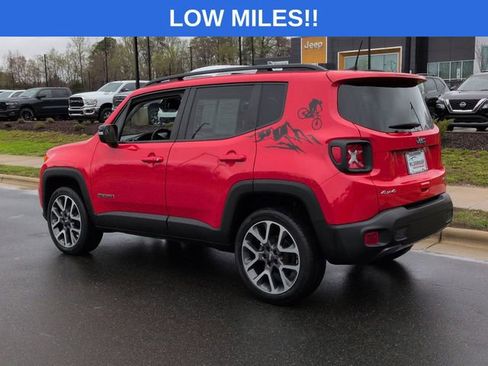 Used 2022 Jeep Renegade Limited w/ Sun, Sound & Wheels Group image 11