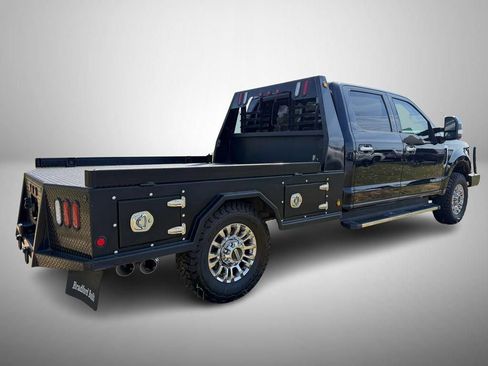 Used 2021 Ford F350 Lariat w/ Chrome Package AWD/4WD image 3