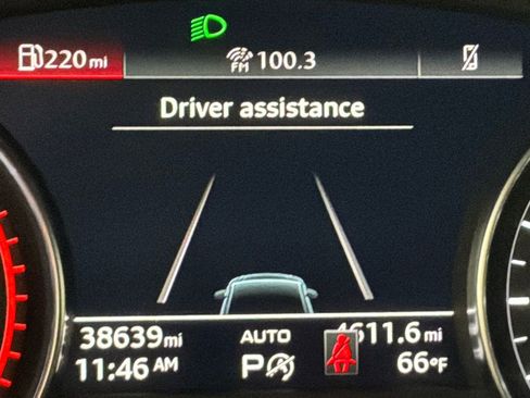 Used 2022 Audi Q5 2.0T Premium image 13