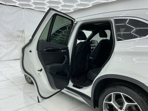 Used 2018 BMW X1 xDrive28i AWD/4WD image 22