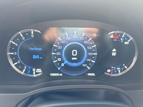 Used 2020 Cadillac Escalade Platinum AWD/4WD image 10