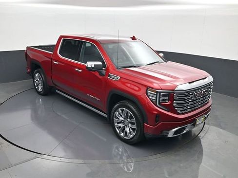 Used 2023 GMC Sierra 1500 Denali w/ Denali Reserve Package image 15