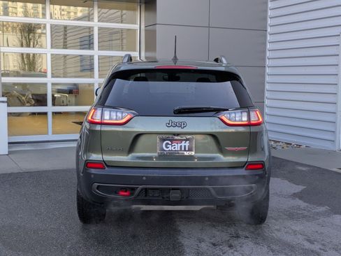 Used 2019 Jeep Cherokee Trailhawk w/ Comfort/Convenience Group image 4