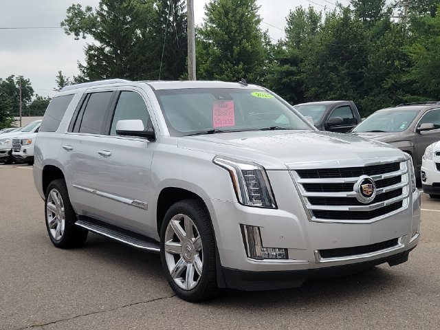 Used 2015 Cadillac Escalade Luxury AWD/4WD image 2