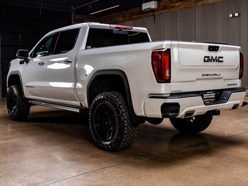 Used 2024 GMC Sierra 1500 Denali Ultimate AWD/4WD image 7