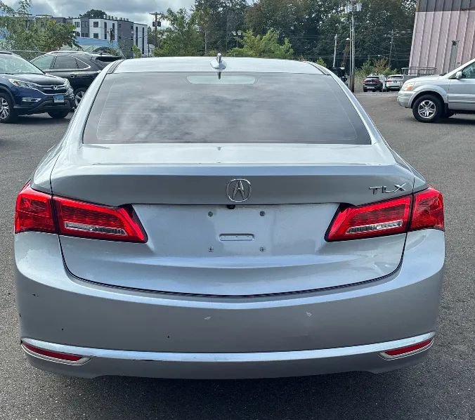 Used 2018 Acura TLX w/ Technology Package FWD image 7