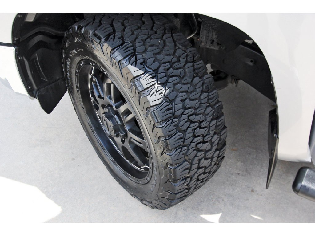 Used 2017 Toyota Tundra SR5 RWD image 7