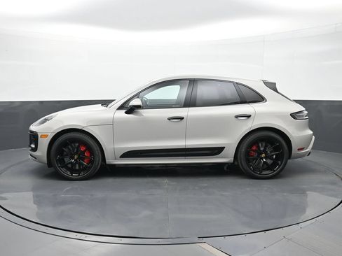 Certified 2026 Porsche Macan GTS AWD/4WD image 2