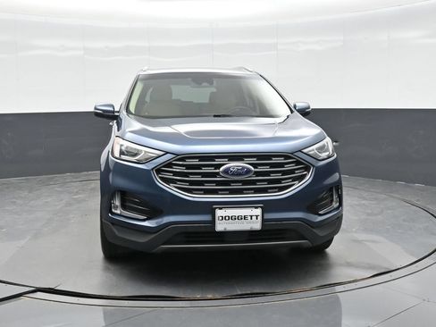 Used 2019 Ford Edge SEL w/ Equipment Group 201A FWD image 17