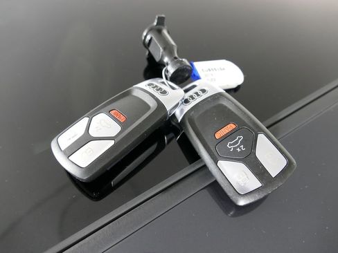 Used 2019 Audi Q5 2.0T Premium Plus w/ Premium Plus Package image 23