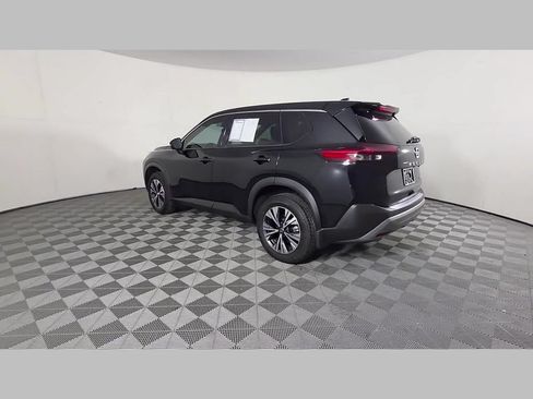 Used 2021 Nissan Rogue SV FWD image 44