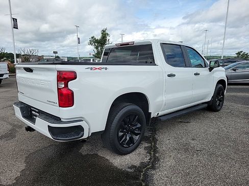Used 2024 Chevrolet Silverado 1500 Custom AWD/4WD image 7