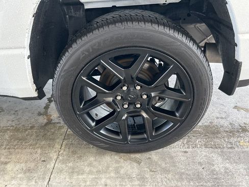 Used 2023 RAM 1500 Laramie image 18