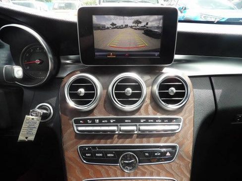 Used 2018 Mercedes-Benz C 300 Cabriolet image 21