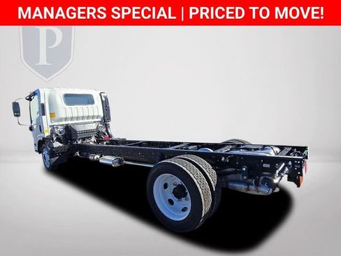 New 2025 Chevrolet Low Cab Forward RWD image 10