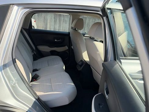 Certified 2024 Honda HR-V LX image 29