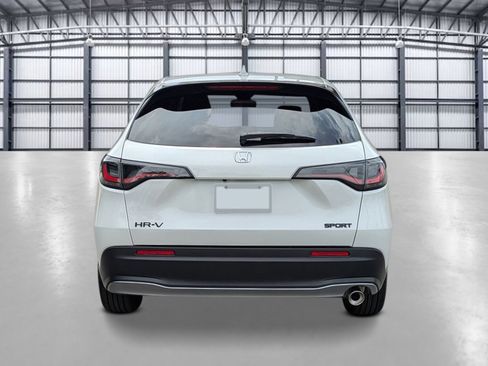 New 2027 Honda HR-V Sport image 3