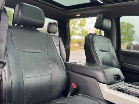 Used 2016 Ford F150 Lariat w/ Equipment Group 502A Luxury AWD/4WD image 5