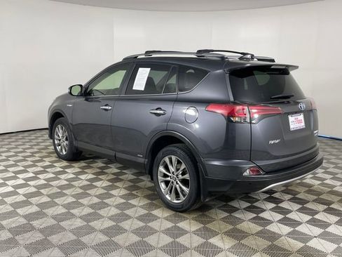 Used 2018 Toyota RAV4 Limited w/ Advanced Technology Package image 24