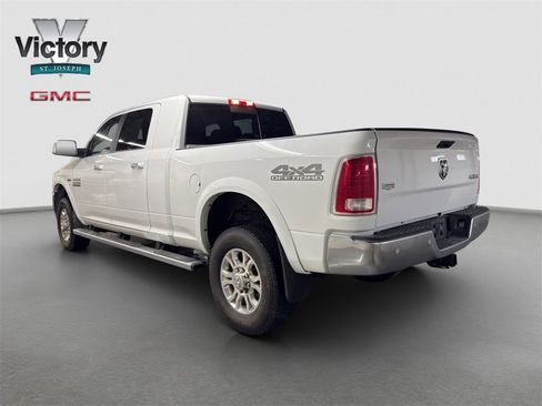 Used 2018 RAM 2500 Laramie w/ Off Road Package image 9