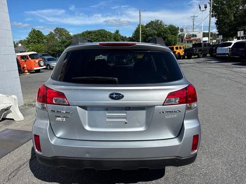 Used 2012 Subaru Outback 2.5i Premium AWD/4WD image 5